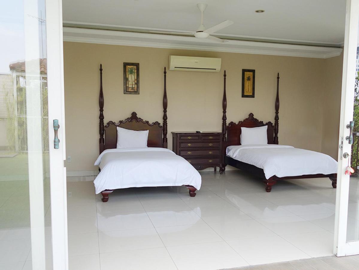 جاكرتا Saffron Suites Syariah المظهر الخارجي الصورة