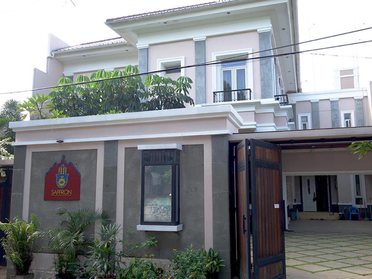 جاكرتا Saffron Suites Syariah المظهر الخارجي الصورة